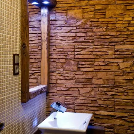 Ulbert Pince Panzio 4* Szederkény