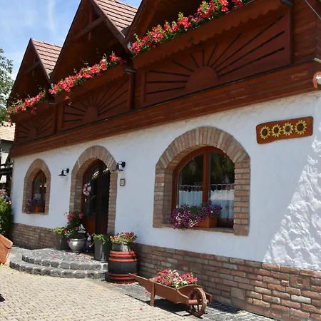 Ulbert Pince Panzio Panzió Szederkény