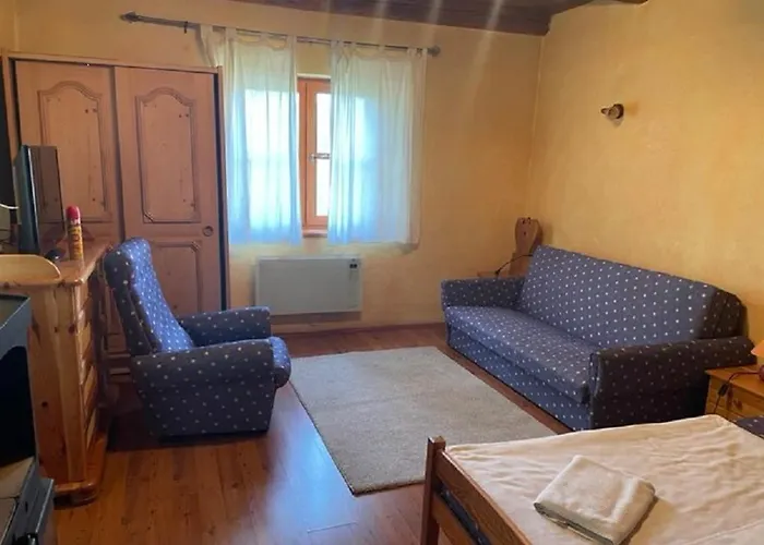 Ulbert Pince Panzio 4* Szederkény